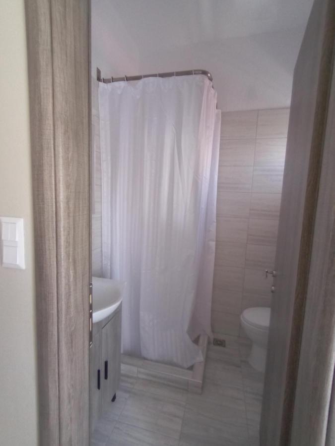 Katerina Apartment Nea Plagia